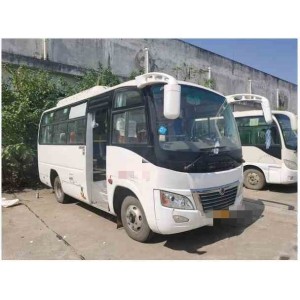 国五17年中型19座公路客车