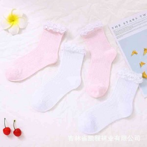 Women's medium tube lace sports versatile cotton socks