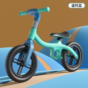 儿童平衡车无脚踏滑步车1-3-6岁宝宝滑行车双轮滑滑车
