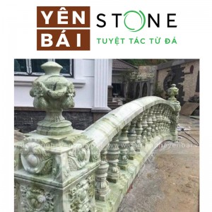 安柏玉绿石栏杆