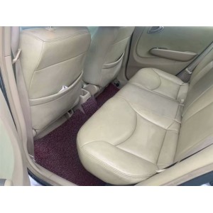 飞度 2004款 三厢 1.3L CVT